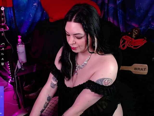 The-Edge-Doll live webcam show