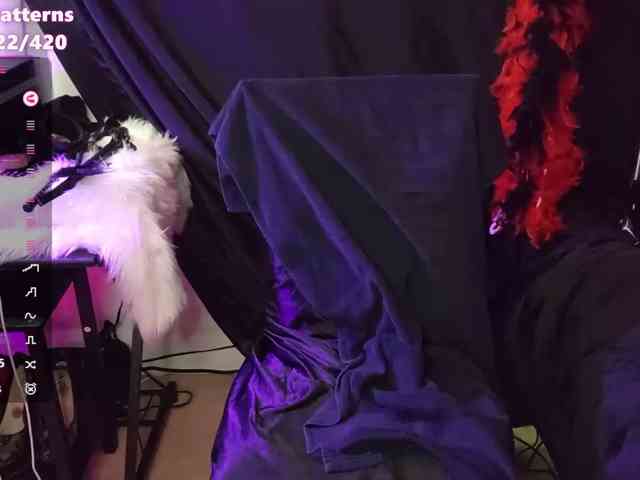 The-Edge-Doll
