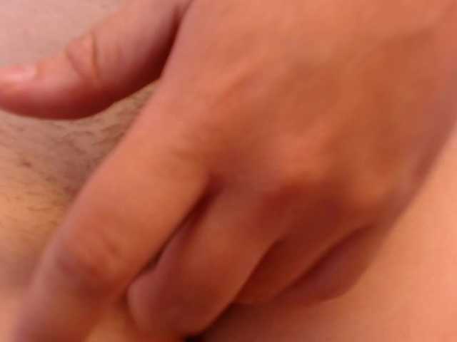 minene-mikami live cam on BongaCams