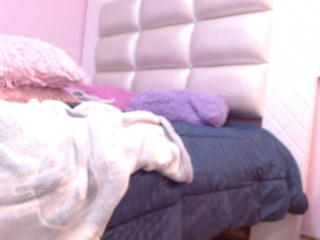 minene-mikami live webcam show