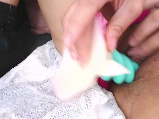 minene-mikami live cam on BongaCams