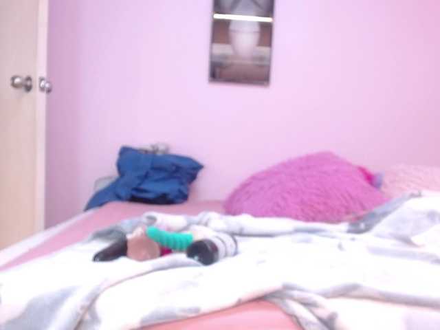 minene-mikami live webcam show