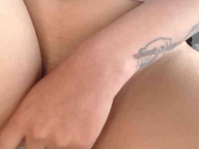 minene-mikami webcam