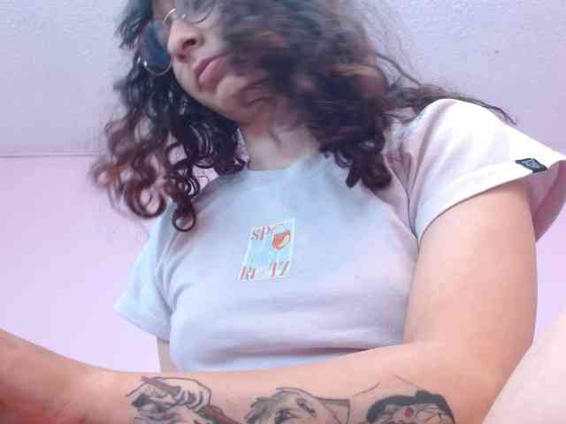 minene-mikami webcam