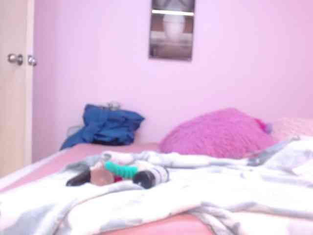 minene-mikami webcam