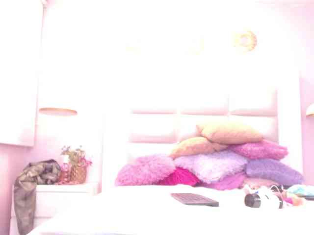 minene-mikami webcam