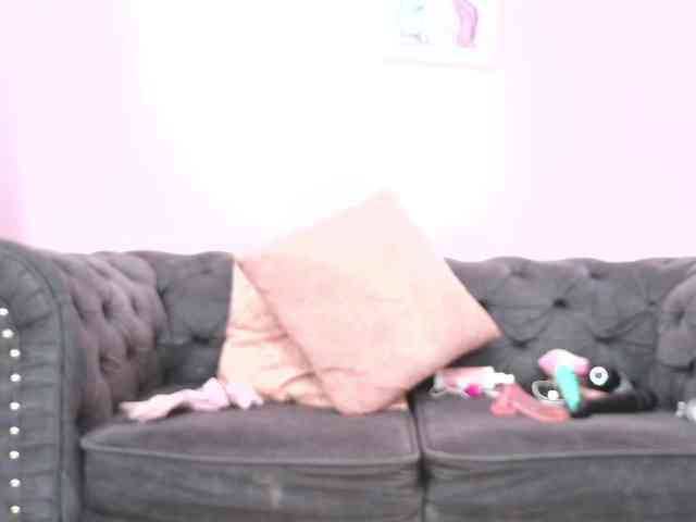 minene-mikami webcam