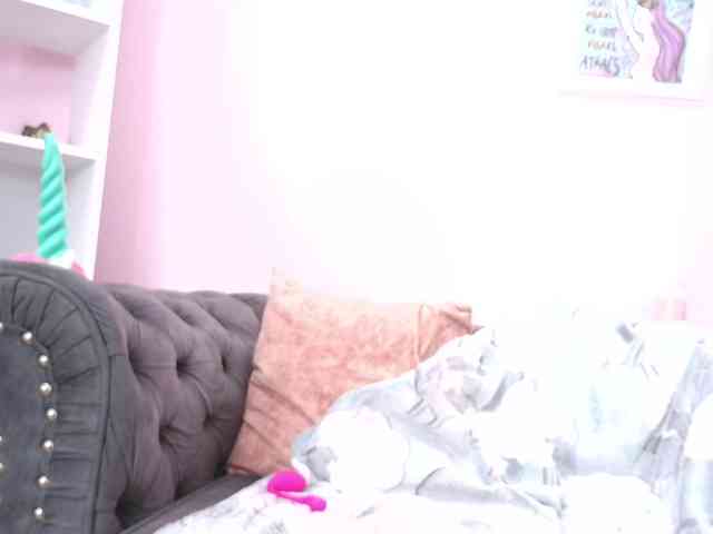 minene-mikami webcam