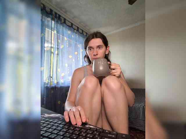 Your_Kitty webcam