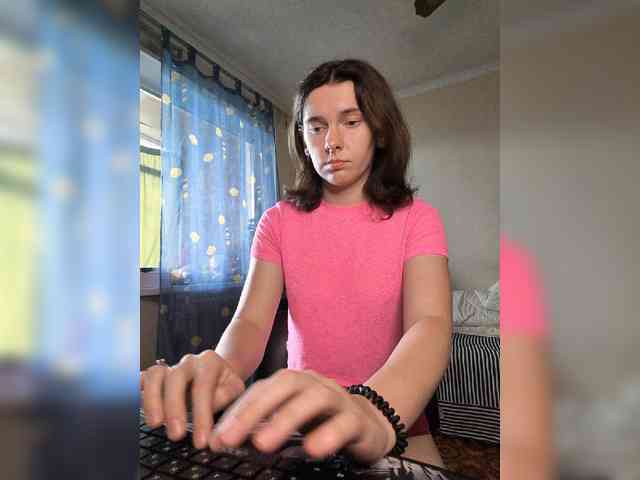 Your_Kitty webcam