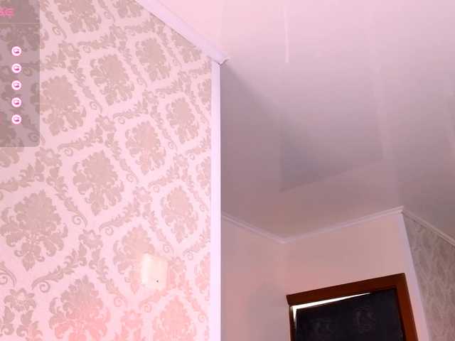 EricaWayne live cam on BongaCams
