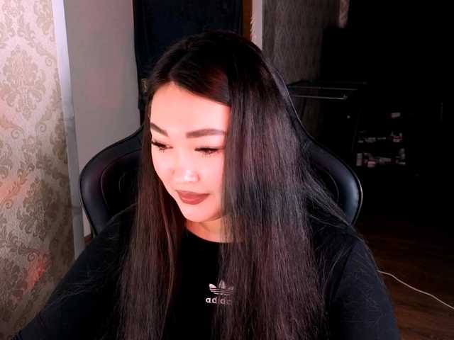 EricaWayne live cam on BongaCams