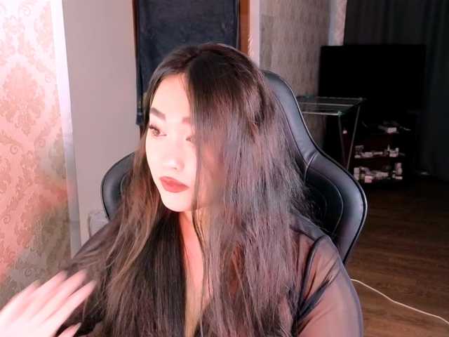 EricaWayne live cam on BongaCams