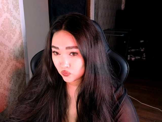 EricaWayne live cam on BongaCams