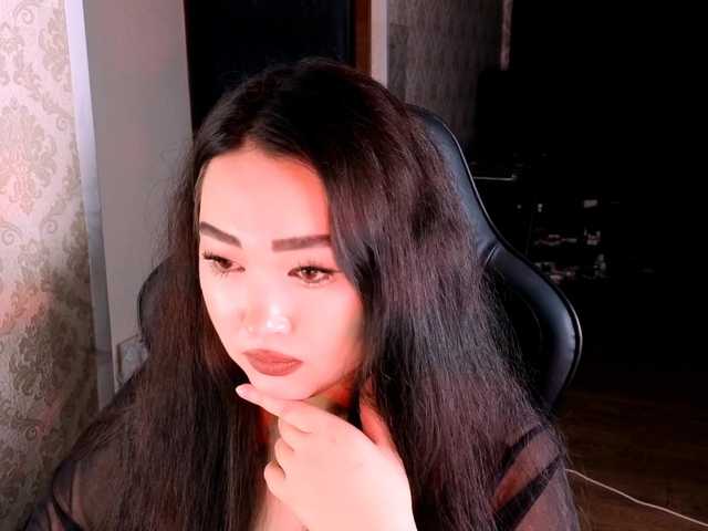 EricaWayne live cam on BongaCams
