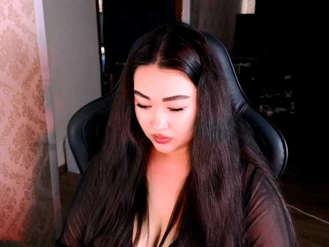 EricaWayne live cam on BongaCams