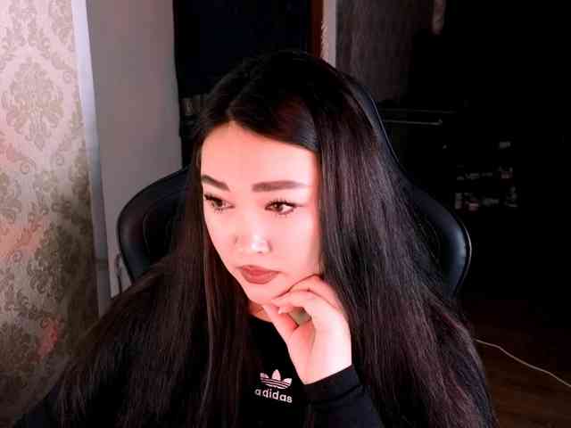 EricaWayne webcam