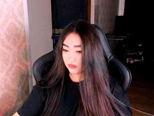 EricaWayne webcam