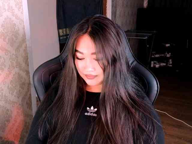 EricaWayne webcam