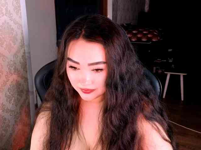 EricaWayne webcam