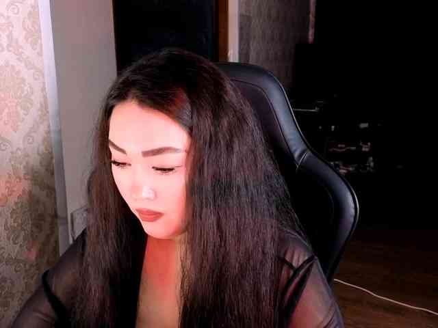 EricaWayne webcam