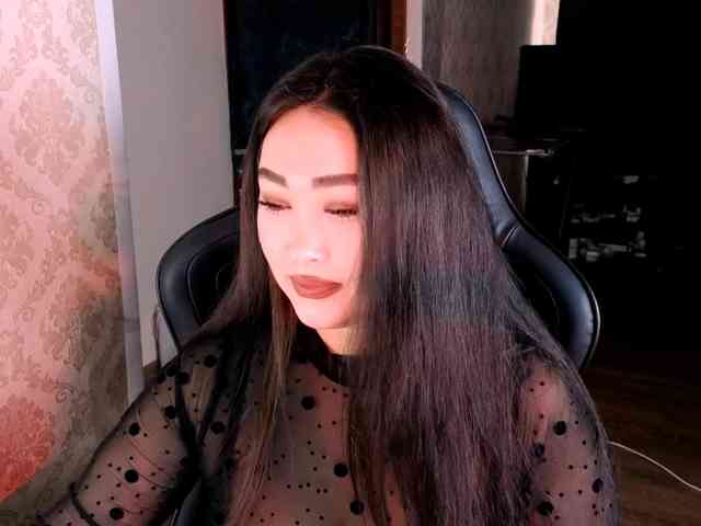EricaWayne webcam
