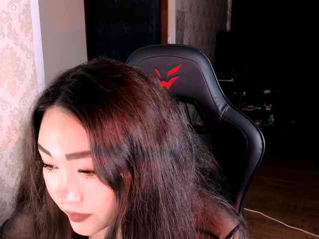 EricaWayne webcam