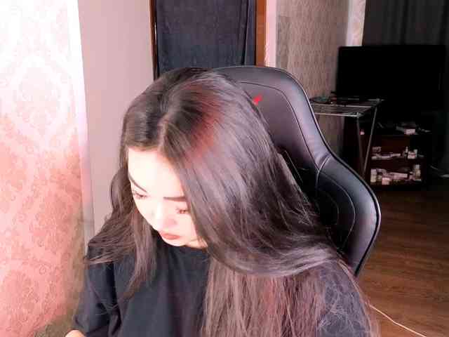 EricaWayne webcam