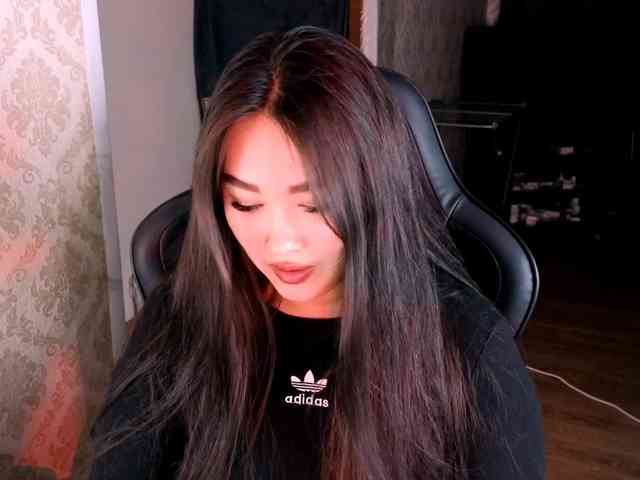EricaWayne webcam