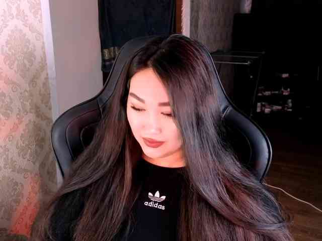 EricaWayne webcam