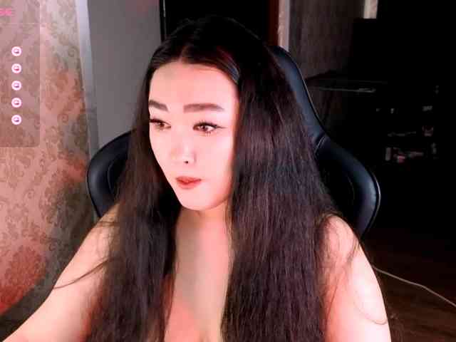 Модель: EricaWayne