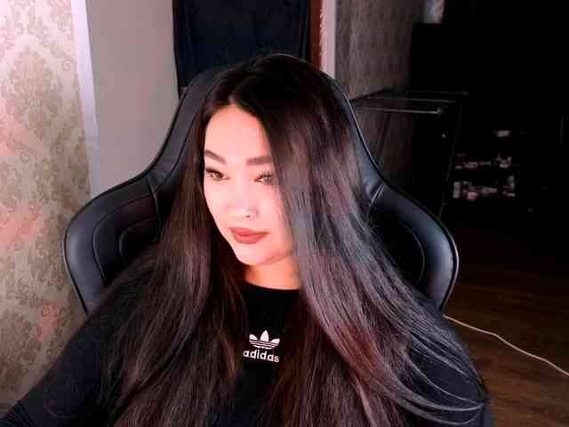 EricaWayne webcam