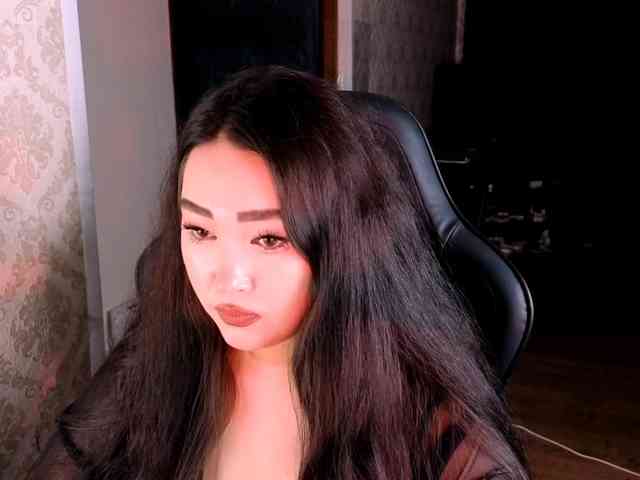 EricaWayne webcam