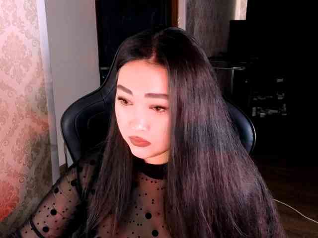 EricaWayne webcam