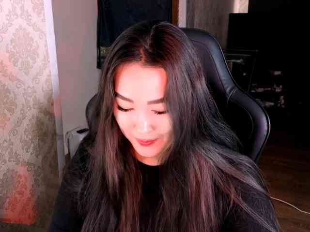 EricaWayne webcam
