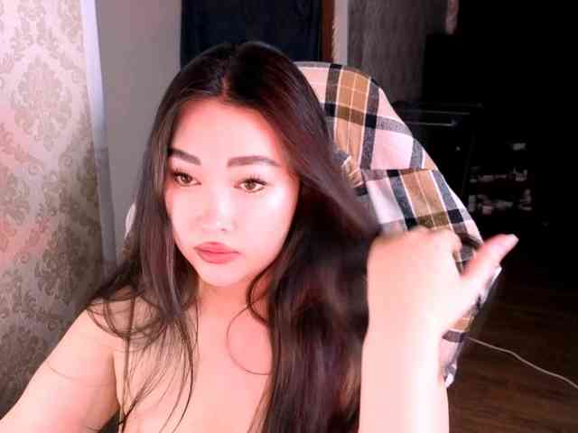 EricaWayne webcam