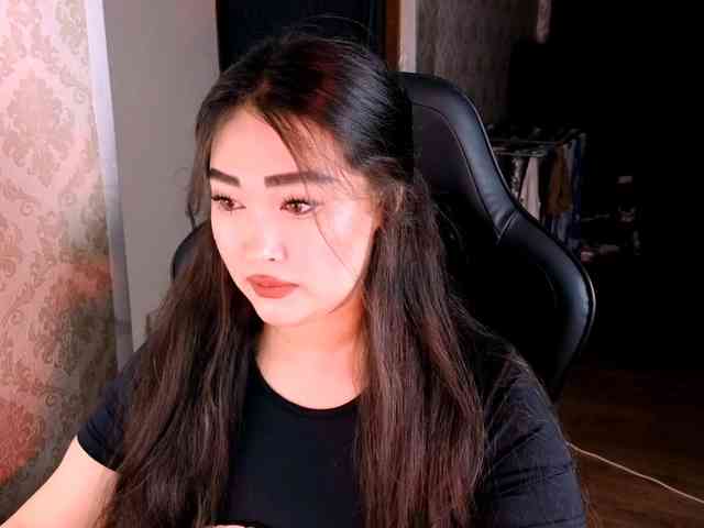 EricaWayne webcam