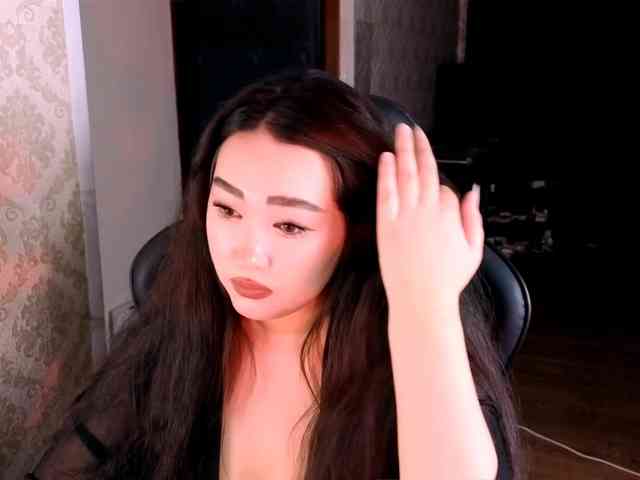 EricaWayne webcam