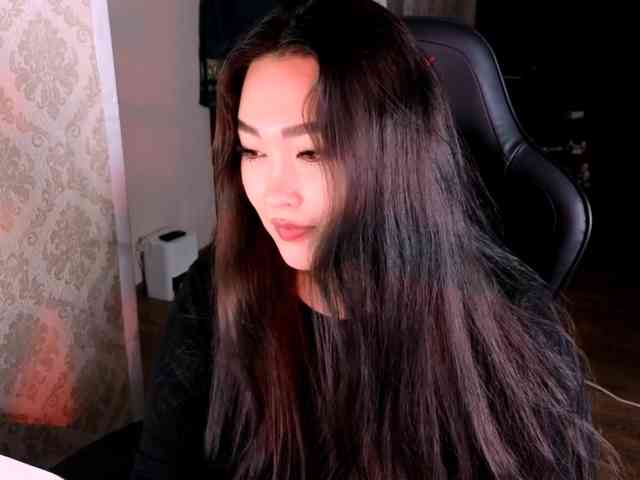 EricaWayne webcam