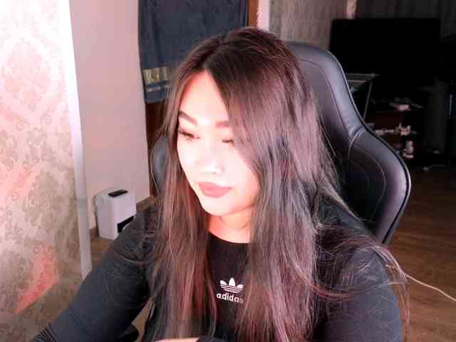 EricaWayne webcam