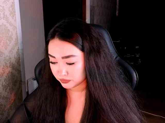 EricaWayne webcam
