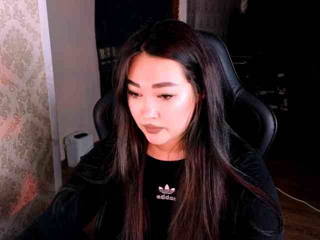 EricaWayne webcam