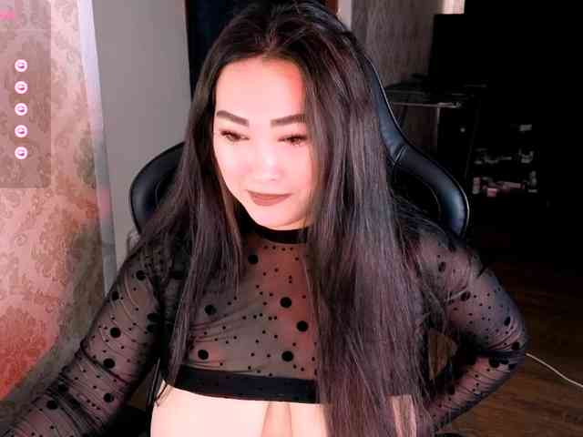 EricaWayne webcam