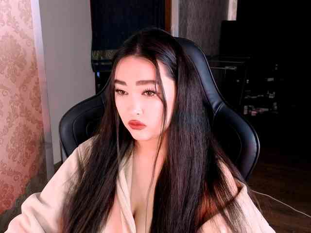 EricaWayne webcam
