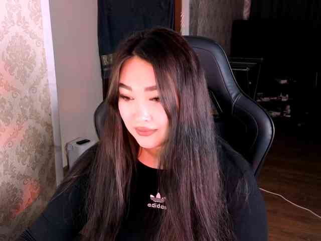 EricaWayne webcam