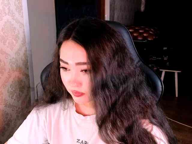 EricaWayne Live Webcam on BongaCams