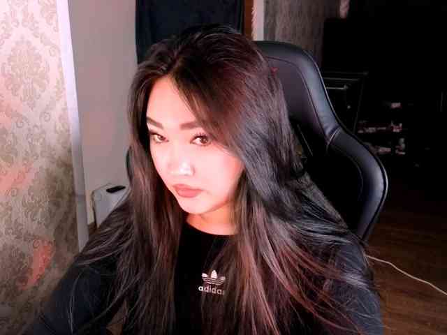 EricaWayne webcam