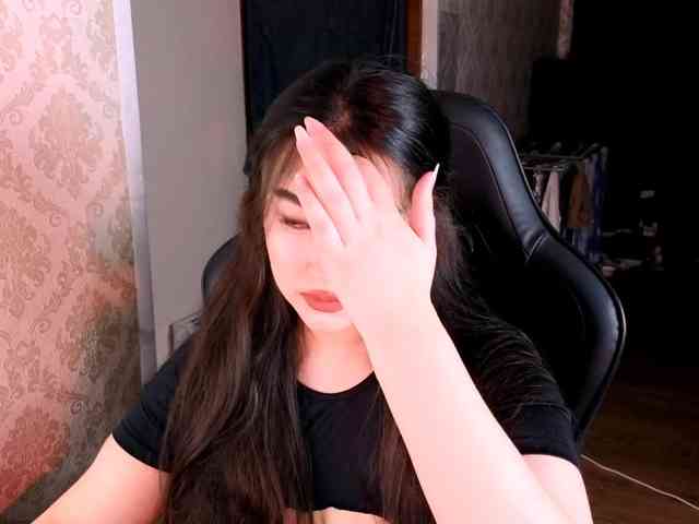 EricaWayne webcam