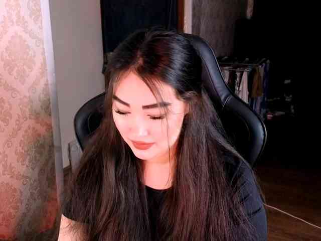 EricaWayne webcam