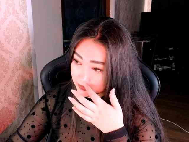 EricaWayne webcam